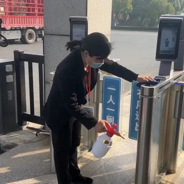 110165448803811.jpg 110165448803811.jpg